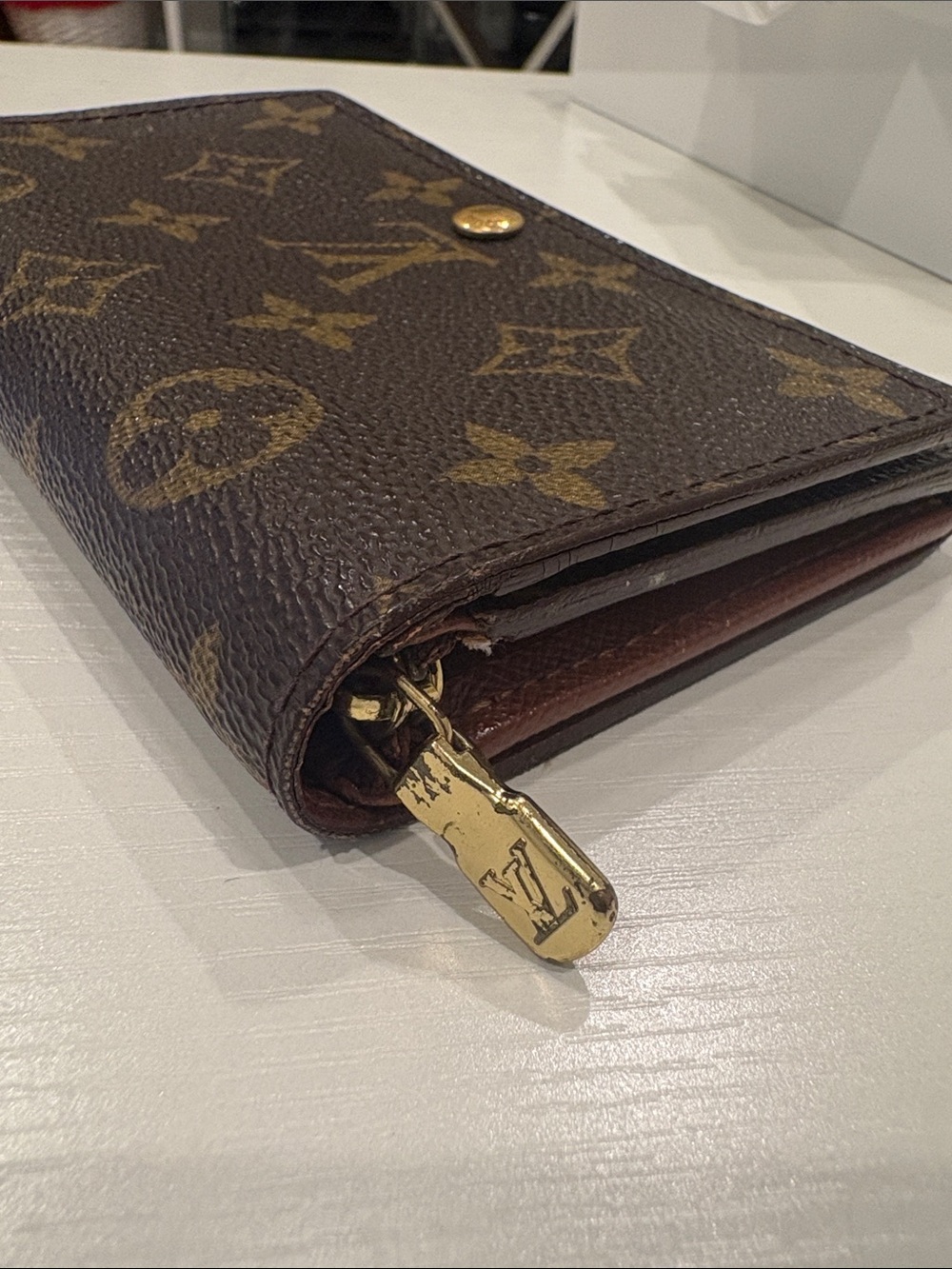 Louis Vuitton Monogram Canvas Trifold Wallet - Brown & Gold with Unbranded Chain - Picture 6 of 12